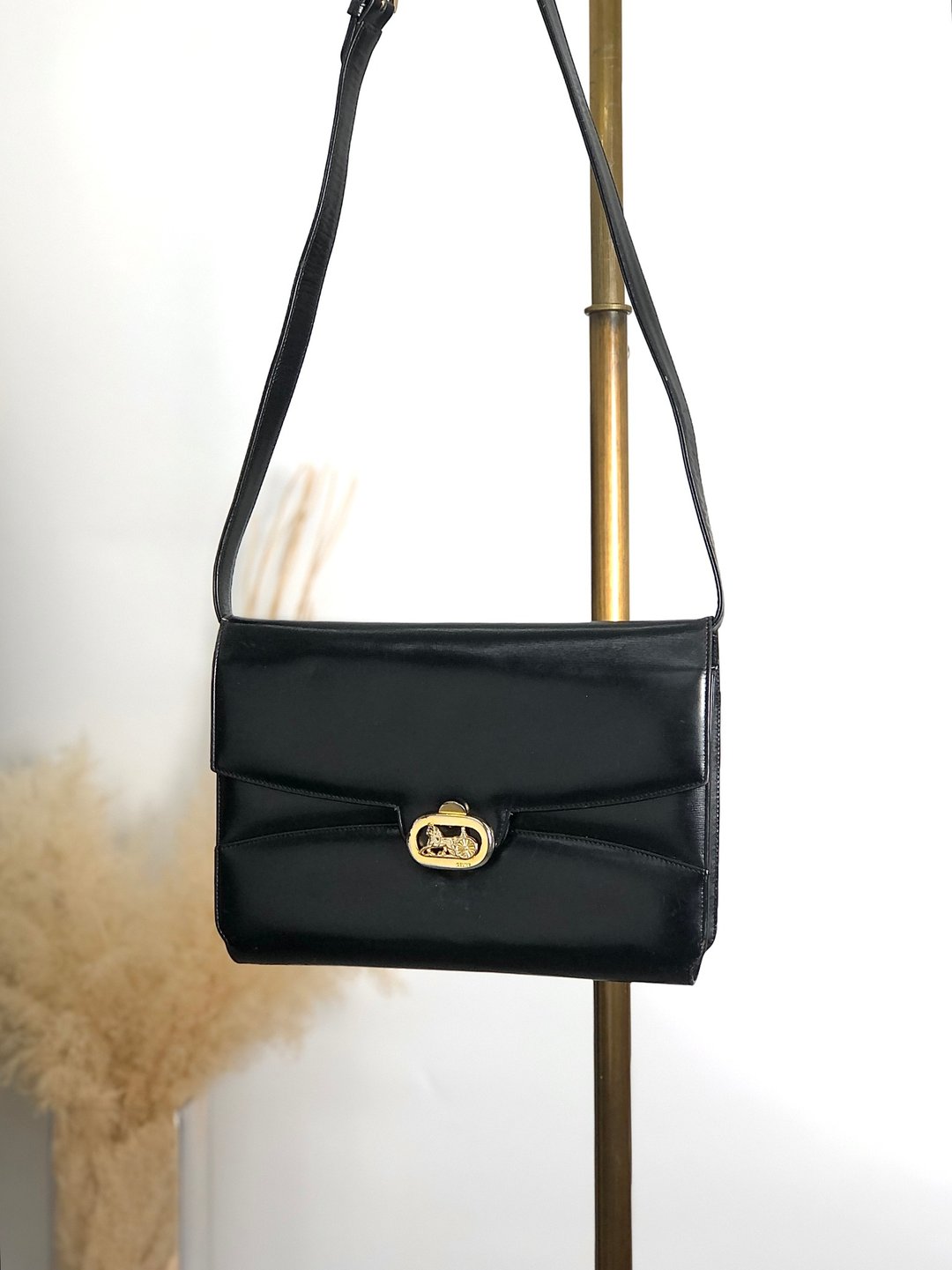【日本直送品牌二手包】CELINE 单肩包黑马车皮 复古旧款 mi8zzx - 侧背包/斜挎包 - 真皮 黑色