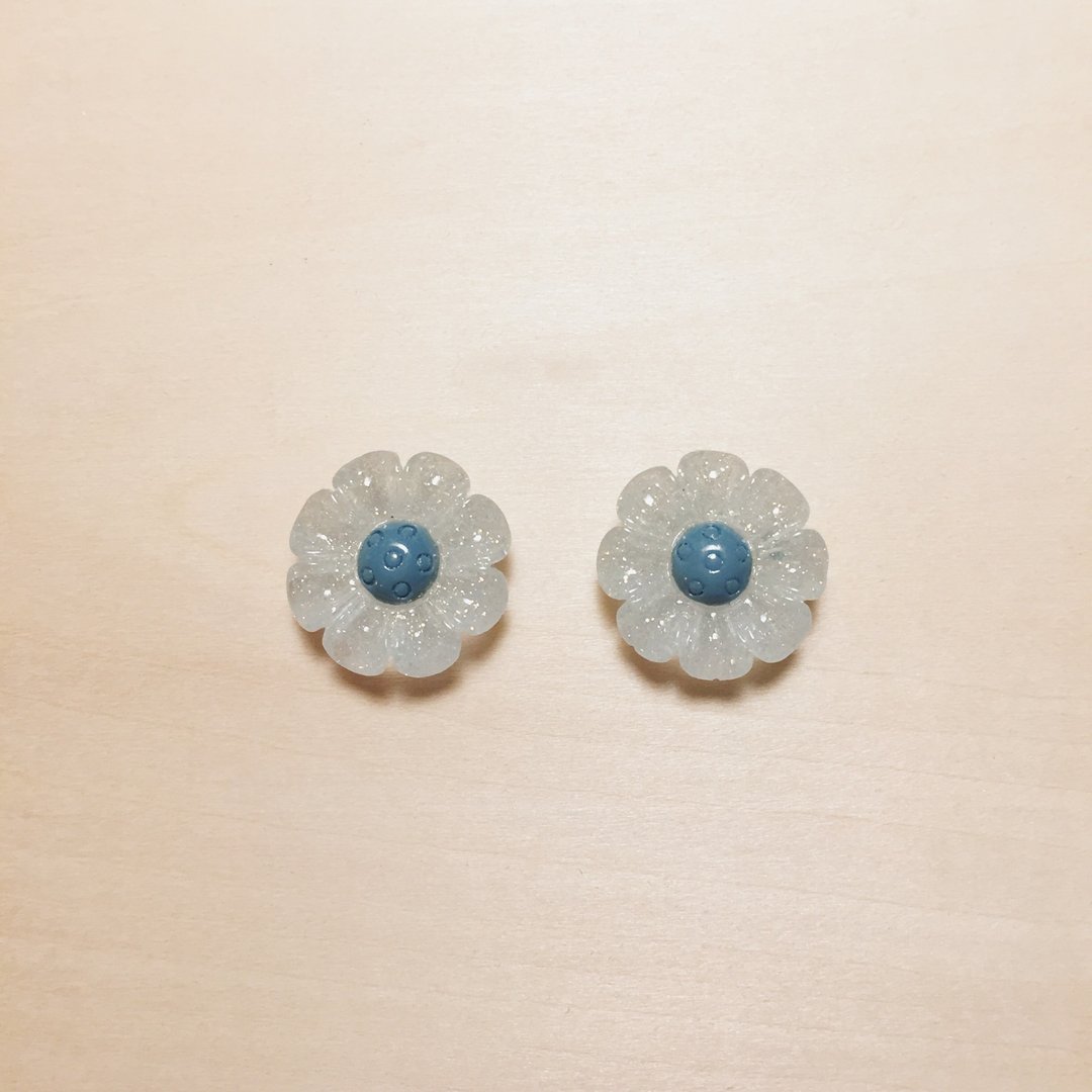 复古蓝绿亮粉葵花耳环 - 耳环/耳夹 - 树脂 蓝色