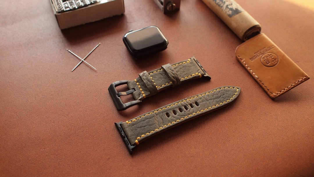 Apple Watch 定制化苹果表带火星纹绿 - 表带 - 真皮 绿色