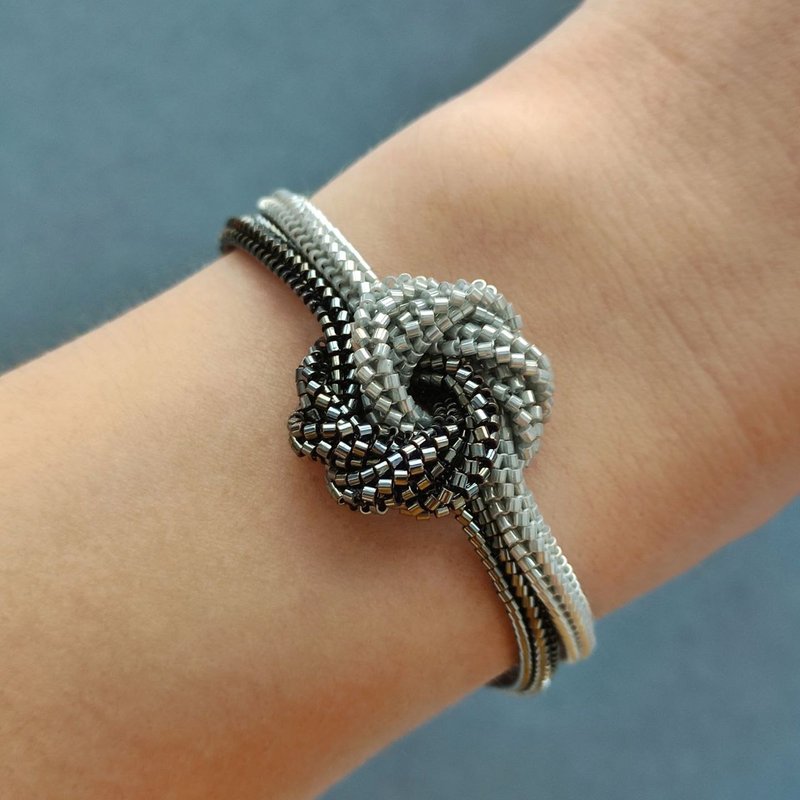 串珠曼陀罗结绳手链 - 手链/手环 - 玻璃 灰色