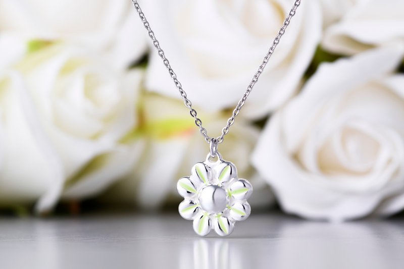 可爱向日葵造型项链 新绿/珠光白/蜜粉/鹅黄款 (NLAJA0990N) - 项链 - 银 银色