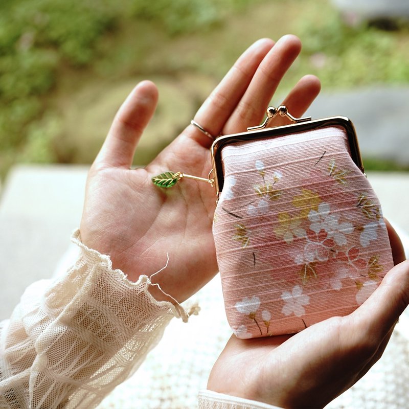 和风开运创意方型收纳小口金包/共两款 - 名片架/名片座 - 棉．麻 