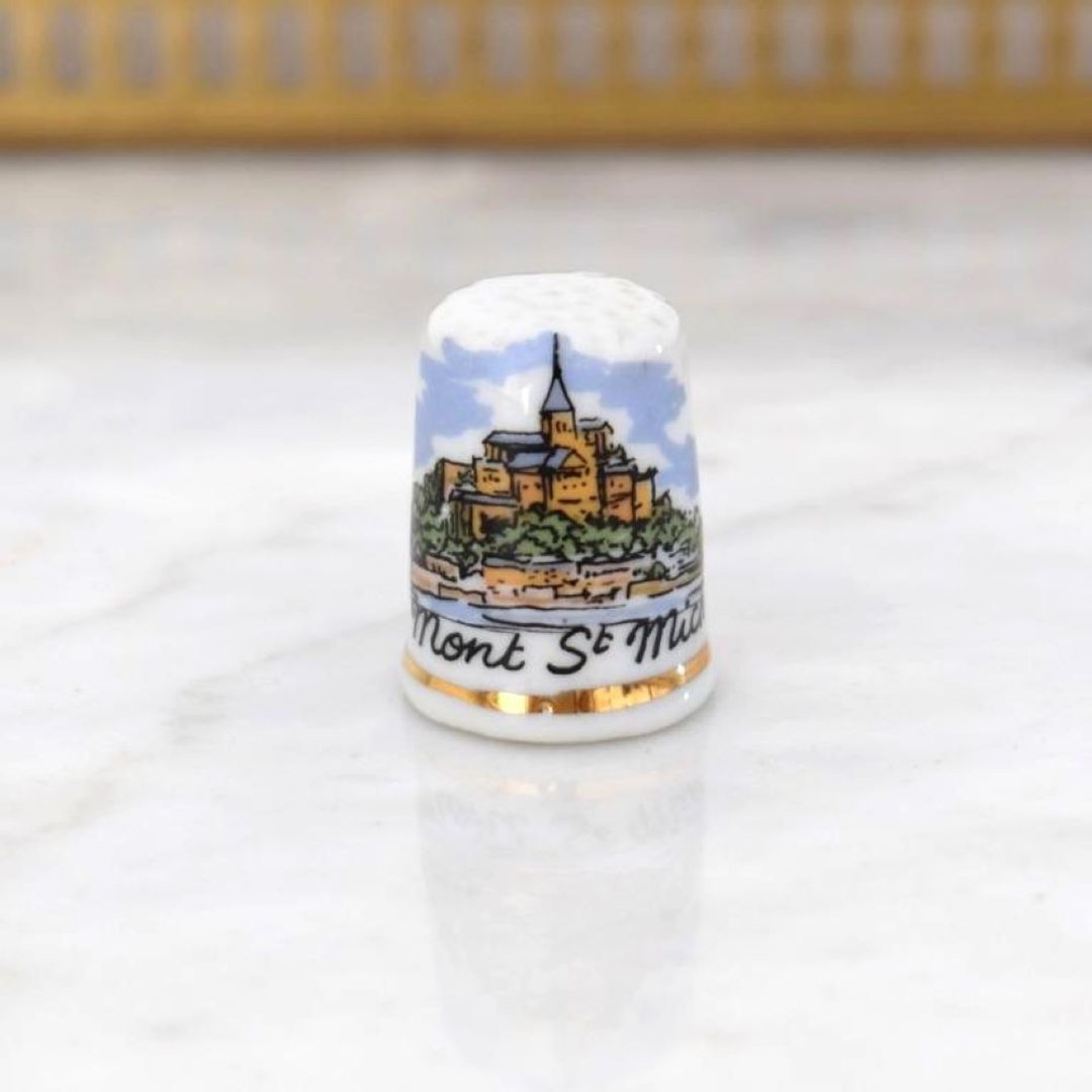 法国圣米歇尔山陶瓷指帽 - 零件/散装材料/工具 - 陶 白色