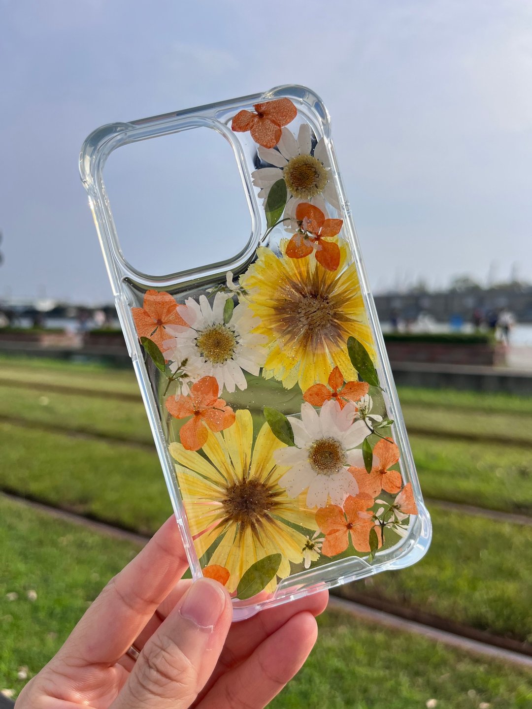 水果沙拉 押花 手机壳 IPhone 16 押花手作手机壳 - 手机壳/手机套 - 塑料 黄色