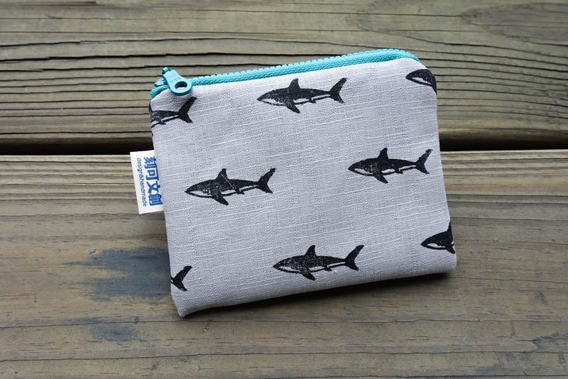 //任意装零钱包/动物频道//深海巨鲨 - 零钱包 - 棉．麻 黑色