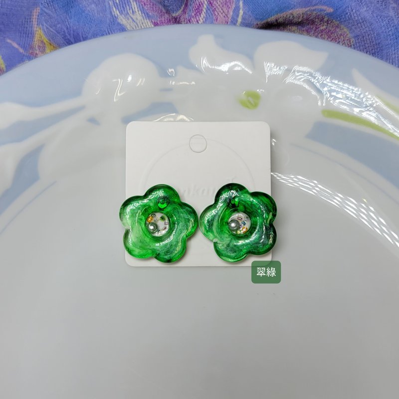 舞动耳边的花 耳环 花朵 - 耳环/耳夹 - 不锈钢 多色