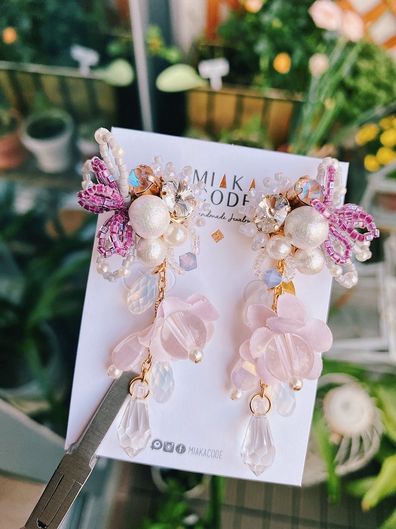 多种戴法 手工串珠花花 紫色系 耳环/耳夹 - 耳环/耳夹 - 其他材质 紫色