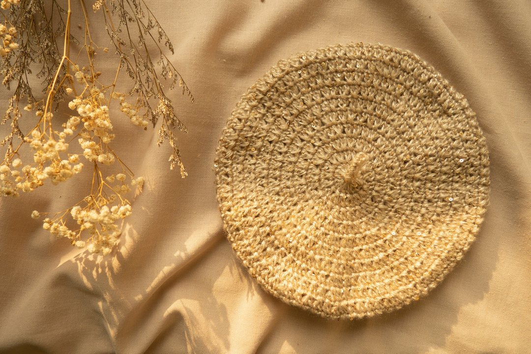星光闪金珠片毛线手钩贝雷帽子 Crochet Beret 古麻色 日系文青感 - 帽子 - 棉．麻 卡其色
