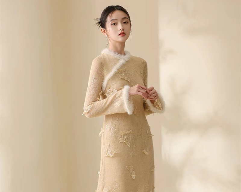 翩翩蝶舞 新中式立体绣花改良旗袍洋裝 - 洋装/连衣裙 - 其他材质 卡其色