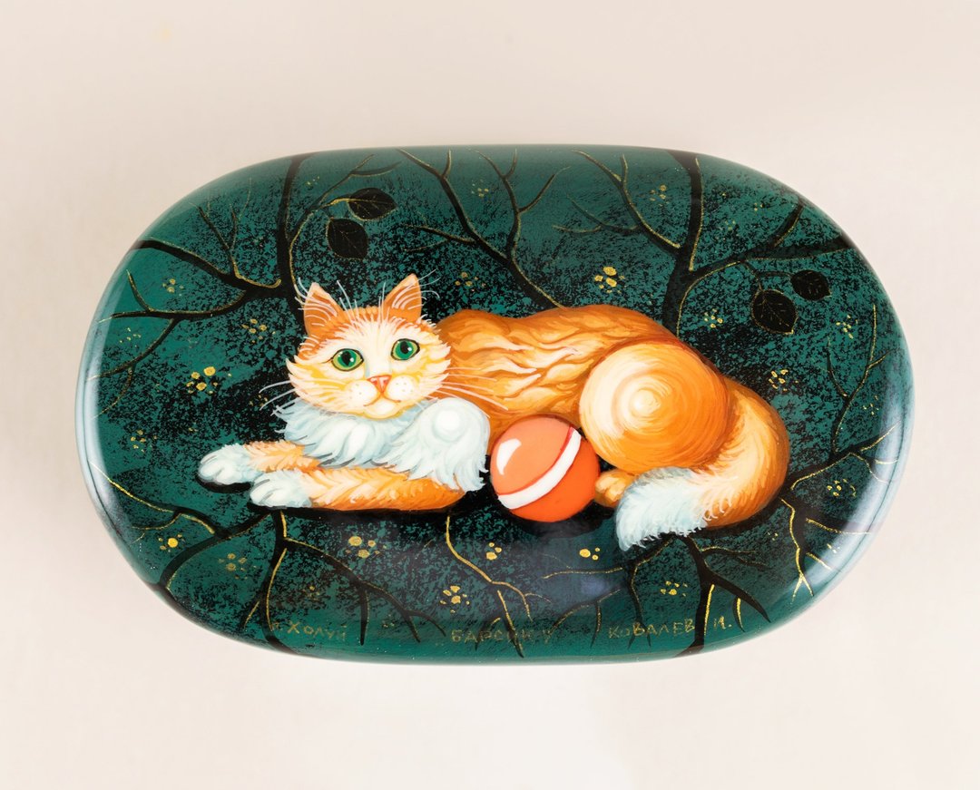 Lacquer Box Playfull Cats painted jewelry box, ornate jewelry box, lacquer boxes - 收纳用品 - 其他材质 