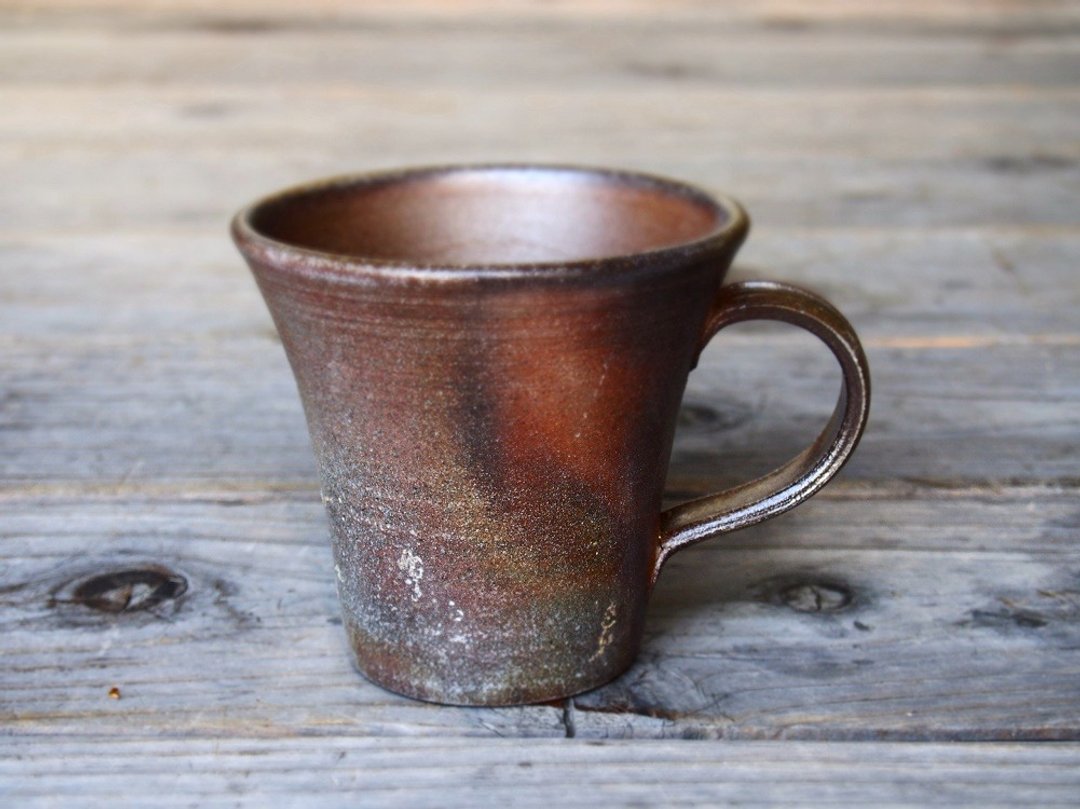Bizen coffee cup (large) c5-048 - 咖啡杯/马克杯 - 陶 咖啡色