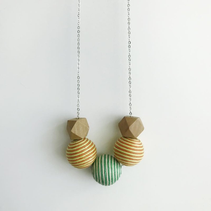 啡色 木珠 波波球 颈链 项链 颈链 项链 生日礼物 闺密礼物 毕业礼物 - 颈链 - 木头 咖啡色