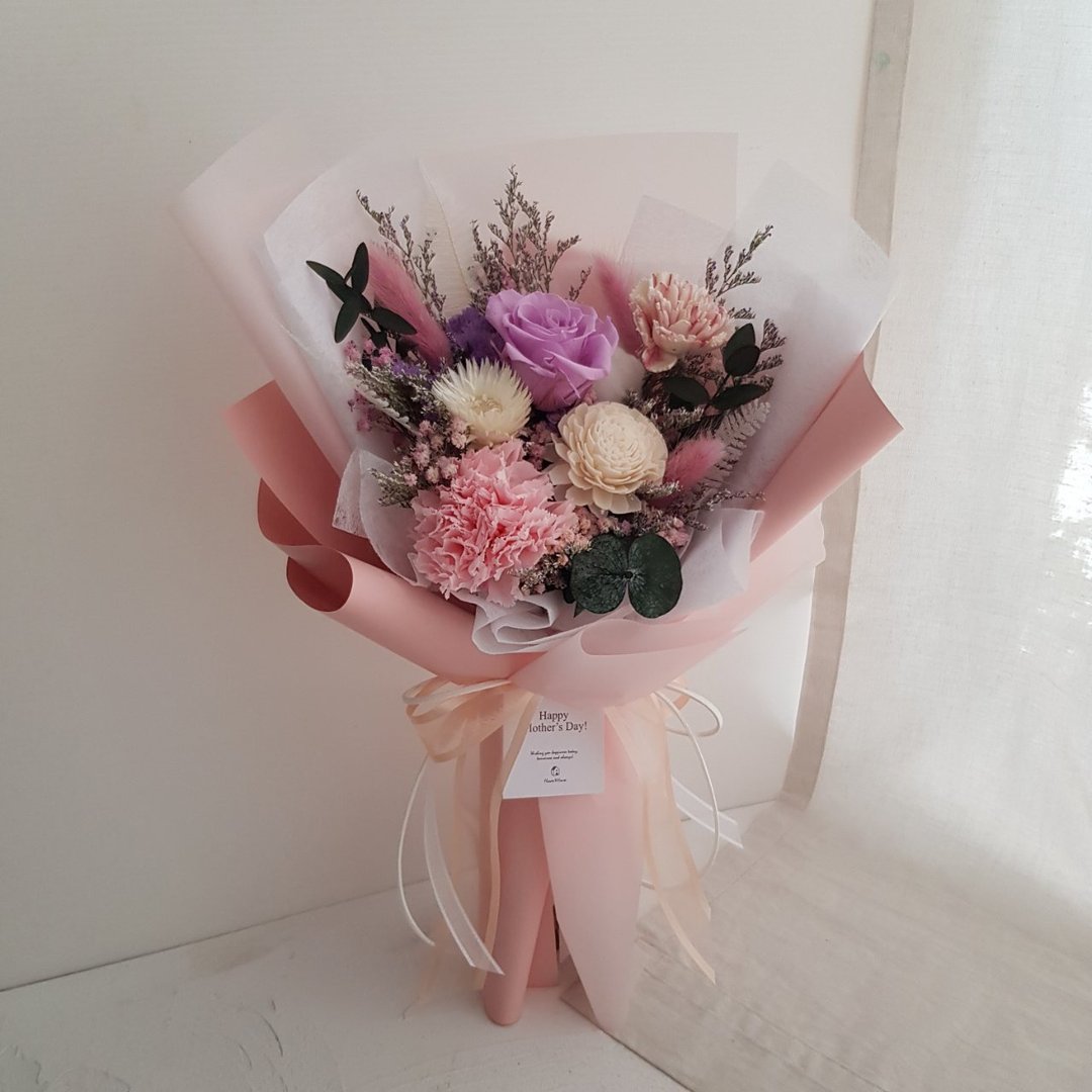 Love妈咪|母亲节|永生花+干燥花|温柔清新粉|康乃馨花束|全台宅配 - 干燥花/捧花 - 植物．花 