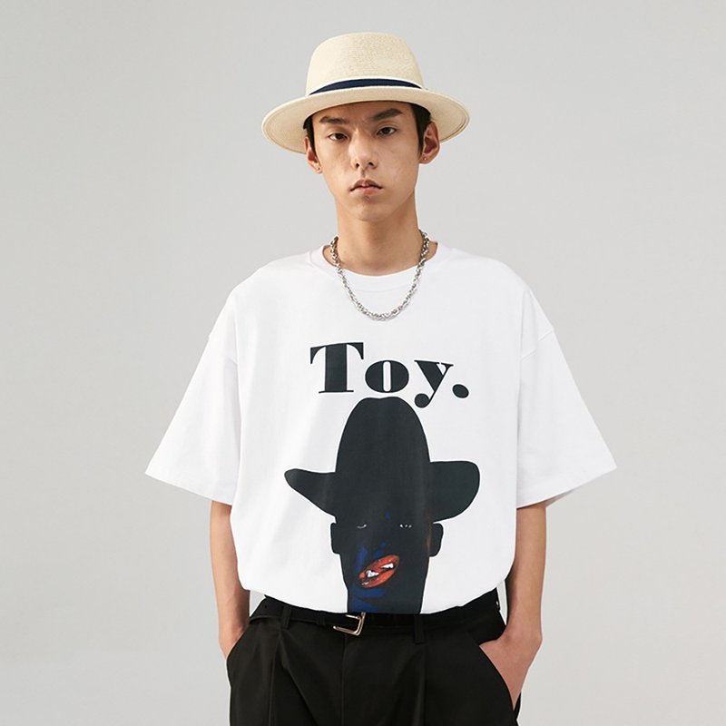 MOKACME VIBE 21SS春夏新款嬉皮人像封套直喷TEE潮牌圆领短袖男女 - 男装上衣/T 恤 - 棉．麻 白色