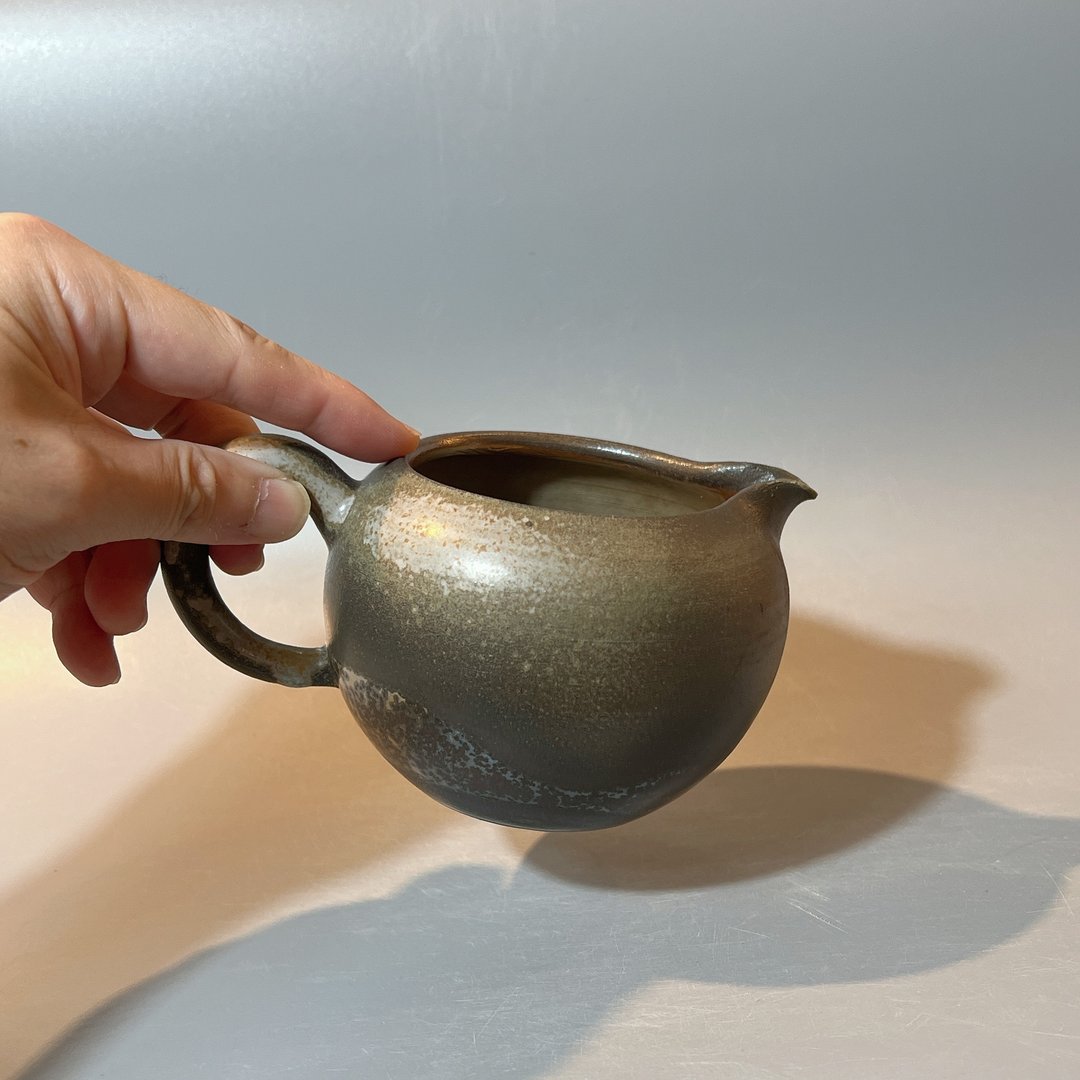 柴烧古铜金彩重落灰茶海 / 公道杯 / 小平凡手作 - 茶具/茶杯 - 陶 