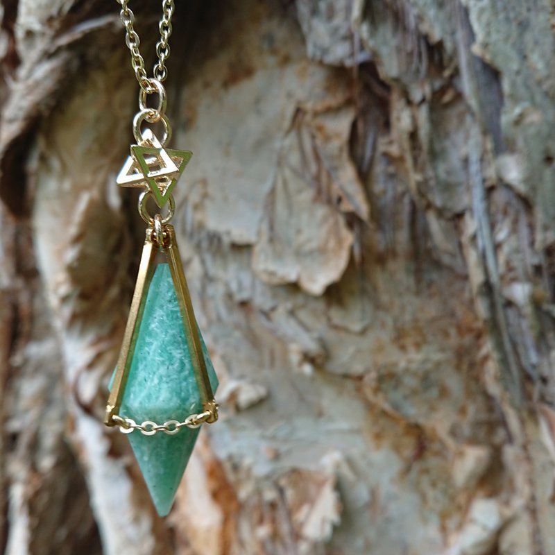 【Sacred Bonding】水晶灵摆项链/天河石 /黄铜/皮绳 水晶颈链 - 颈链 - 其他金属 蓝色