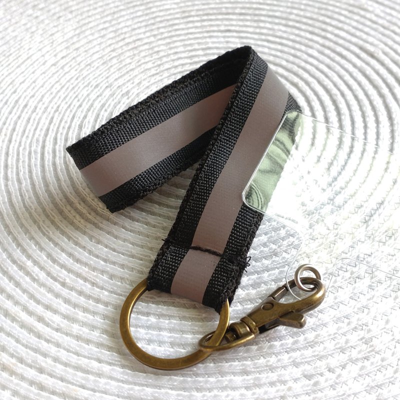 Lovely运动风、存在感、双层【夜间反光手机挂绳、黑色】钥匙圈 - 挂绳/吊绳 - 棉．麻 黑色