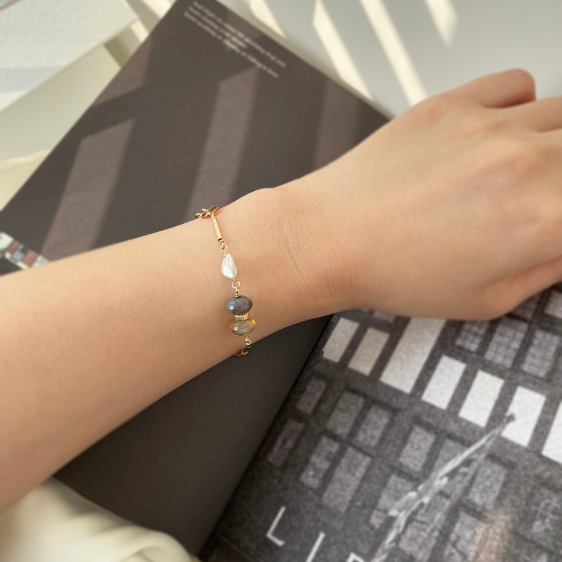 月光诗人 玛瑙珍珠手链 14Kgf - 耳环/耳夹 - 半宝石 金色