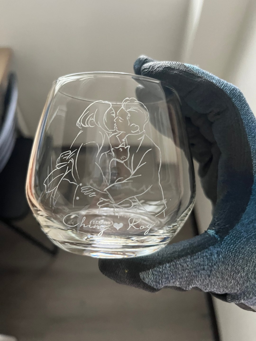 【定制化礼物】简约线条风 浪漫威士忌杯 情侣 浪漫 雕刻杯 - 订制画像 - 玻璃 透明