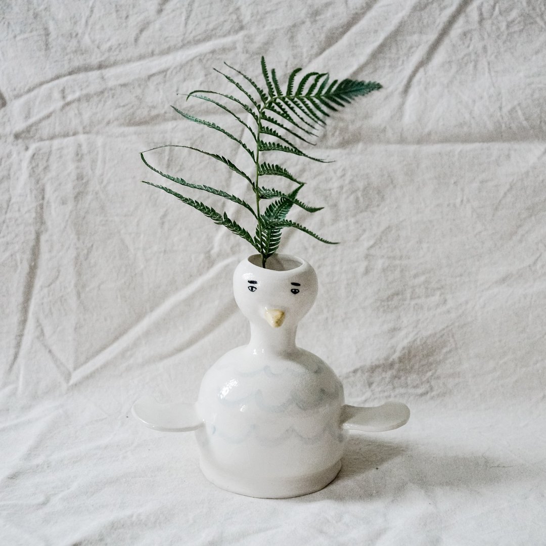 展翼的鸟 花器 / 我们手捏的土器 - 花瓶/陶器 - 瓷 