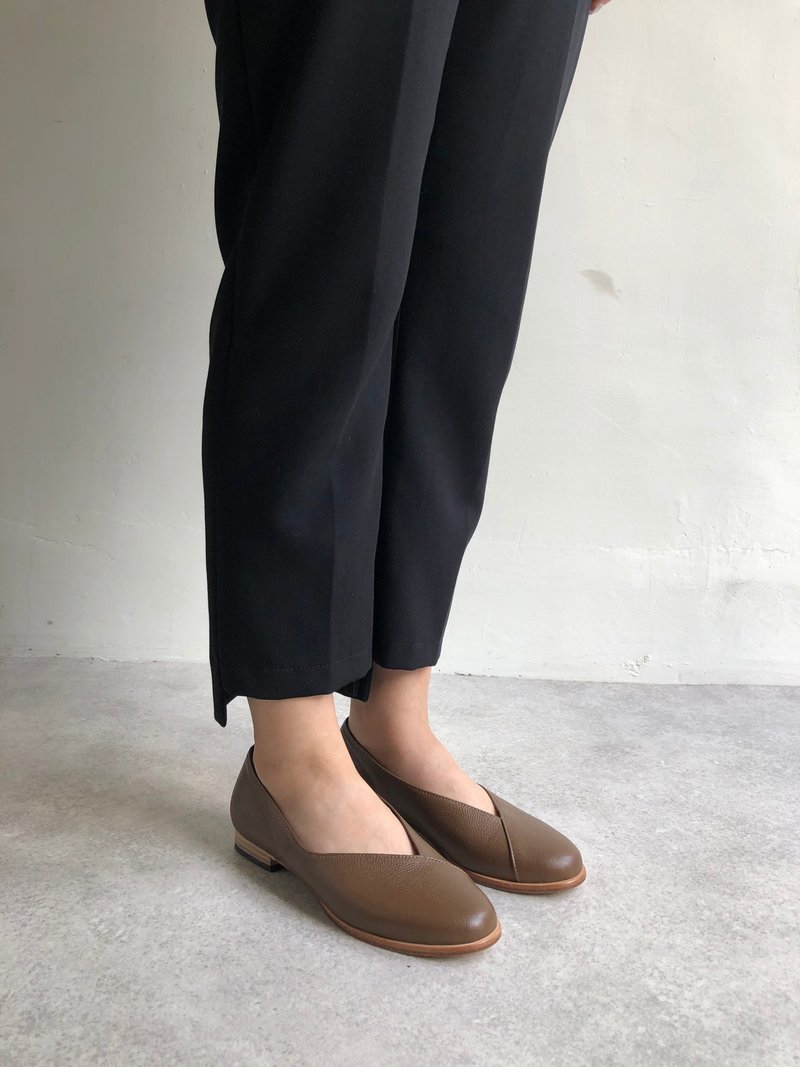 【蜕变 Sale】样品鞋 / 交叠 / #37 - 其他女款皮鞋 - 真皮 咖啡色