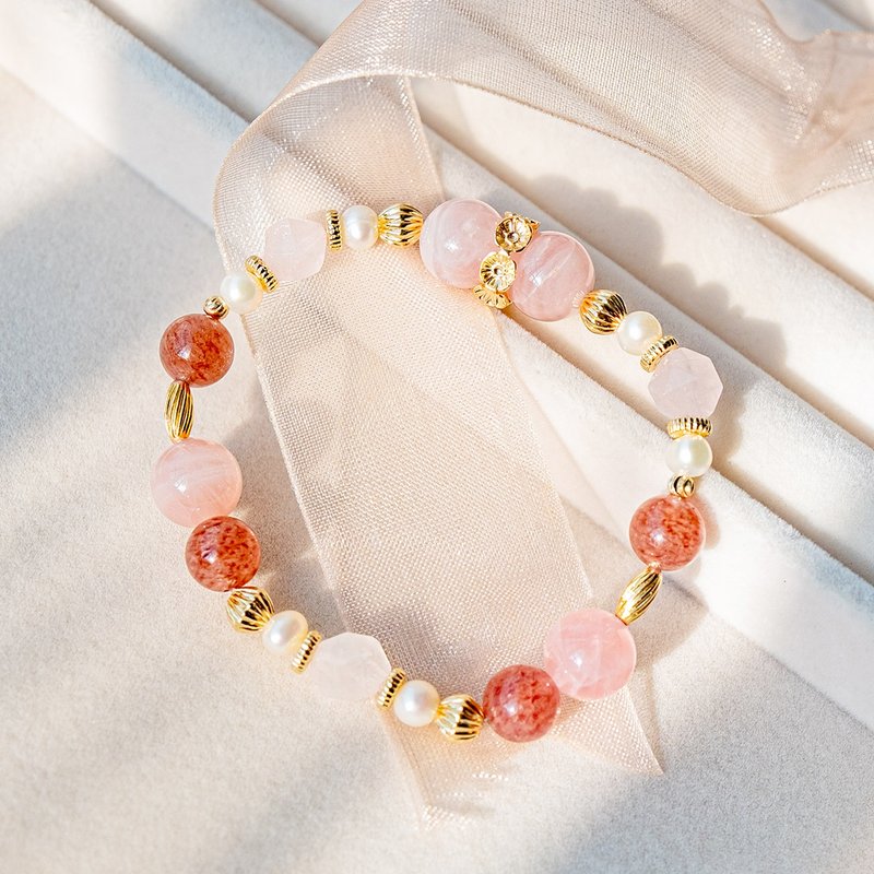 恋爱魔法特调 手链。粉水晶 草莓晶 淡水珍珠。招桃花姻缘/助人脉 - 手链/手环 - 水晶 粉红色