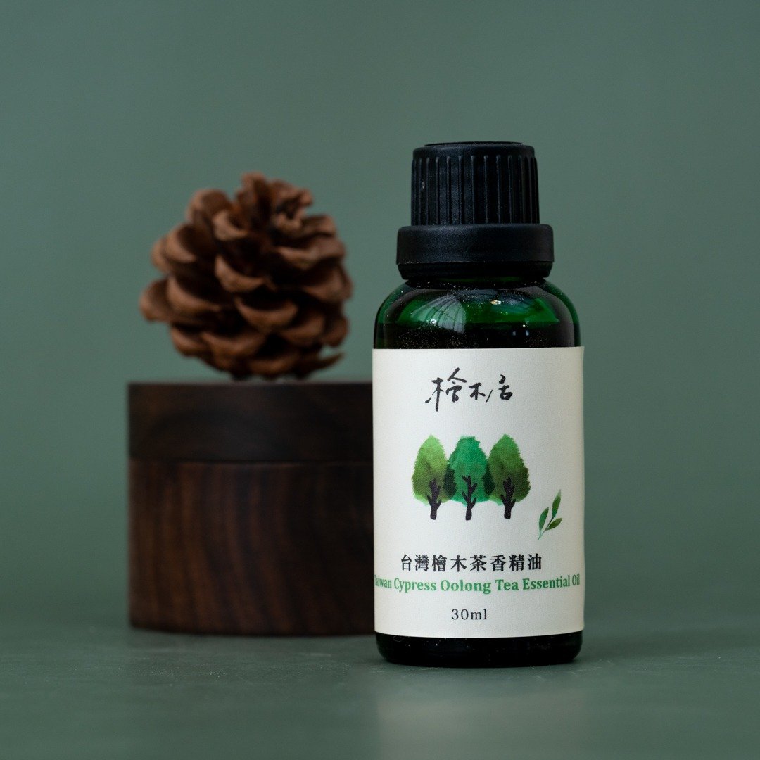 台湾桧木茶香精油 30ml 爱用瓶 无稀释 未添加基底油 - 香薰/精油/线香 - 精油 咖啡色