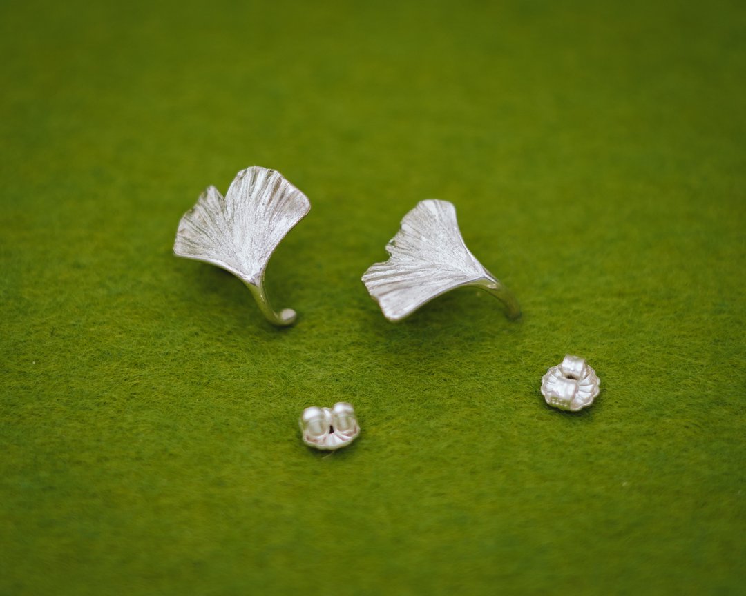Classic Gingko Leaf Silver earrings - Ginkgo - Classic style - Japanese leaf - 耳环/耳夹 - 银 银色