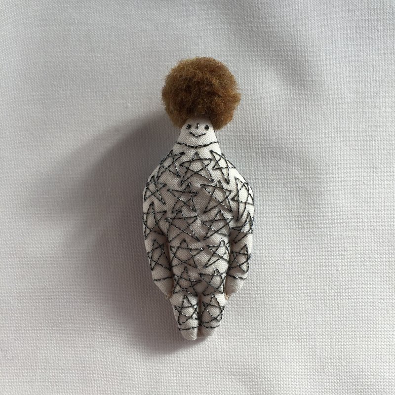 A child of a star · Brooch · Brown head - 胸针 - 绣线 咖啡色