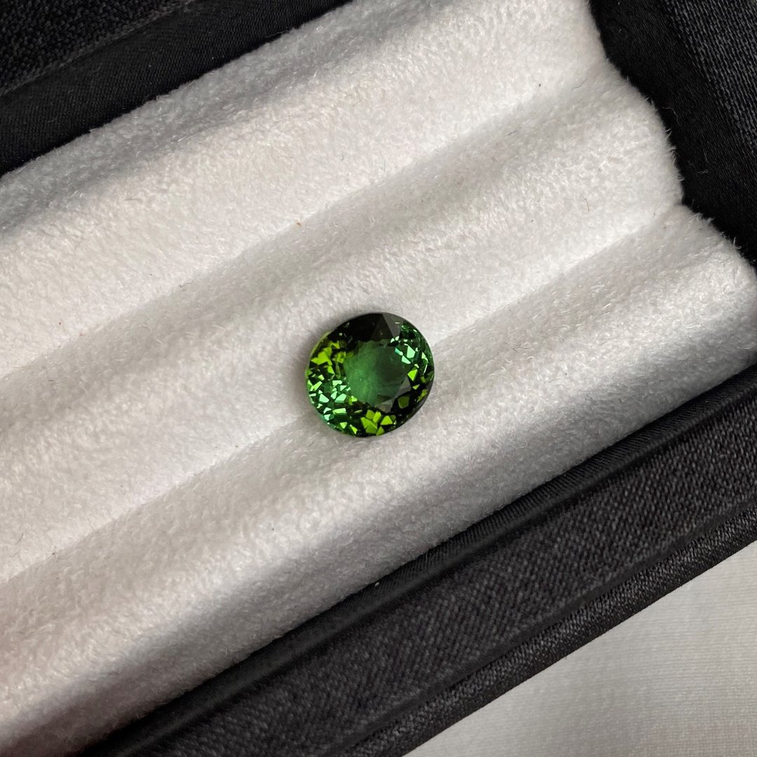 碧玺 Tourmaline 3.06ct 铬绿色 天然彩色宝石 精选裸石 订制珠宝 - 戒指 - 宝石 绿色