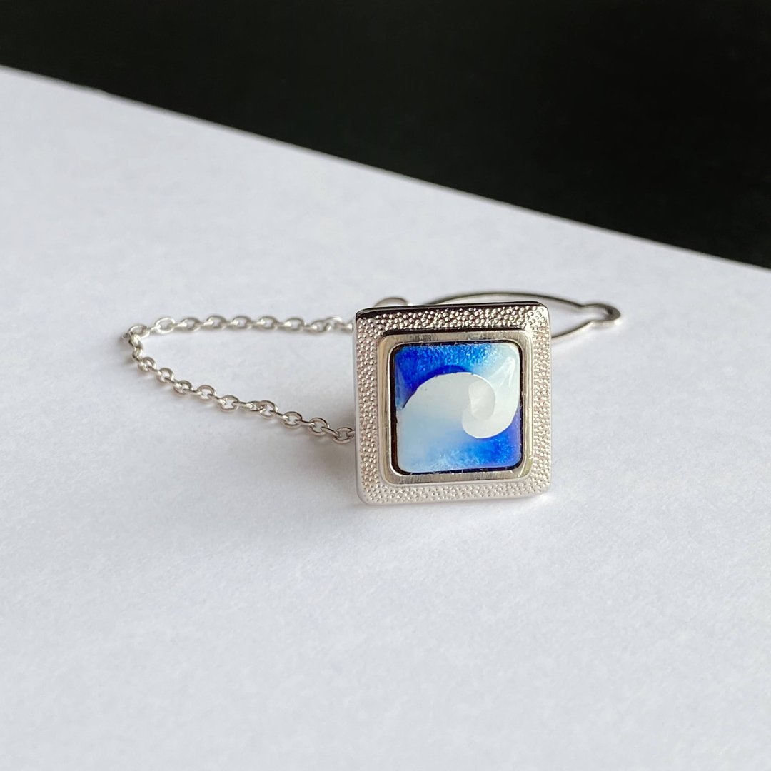 Vortex [Turquoise Turquoise] Cloisonne Tie Tack Lapel Pin Pure Silver Wired Cloisonne - 领带/领带夹 - 其他材质 蓝色