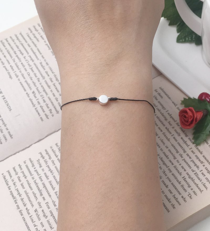 *Le Bonheur Line 幸福线* 925纯银 银圆锭/ 红线 手练 银饰 - 手链/手环 - 棉．麻 黑色