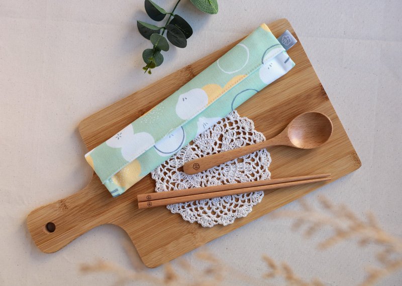 环保餐具袋－小笼包 台湾小吃 - 餐刀/叉/匙组合 - 聚酯纤维 绿色