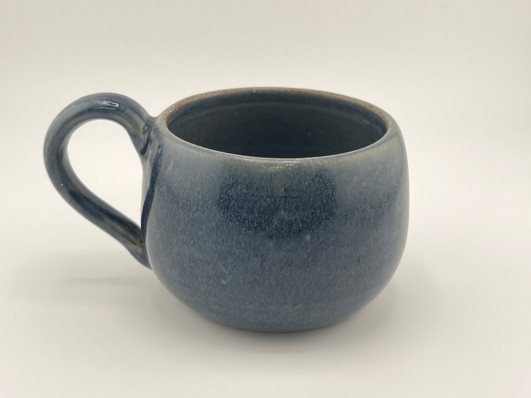 深海蓝。手工陶瓷咖啡杯 - 咖啡杯/马克杯 - 陶 