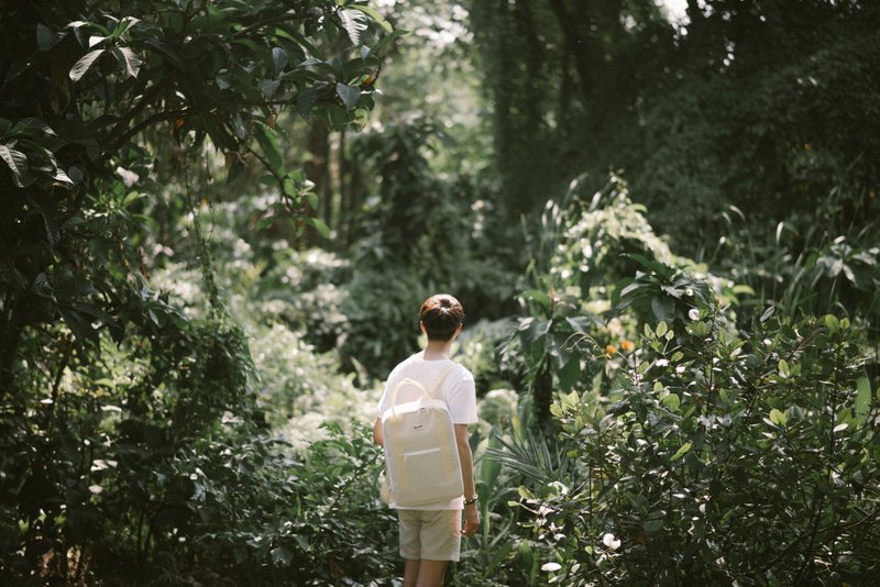 SUPER BACKPACK Beige - 后背包/双肩包 - 聚酯纤维 白色