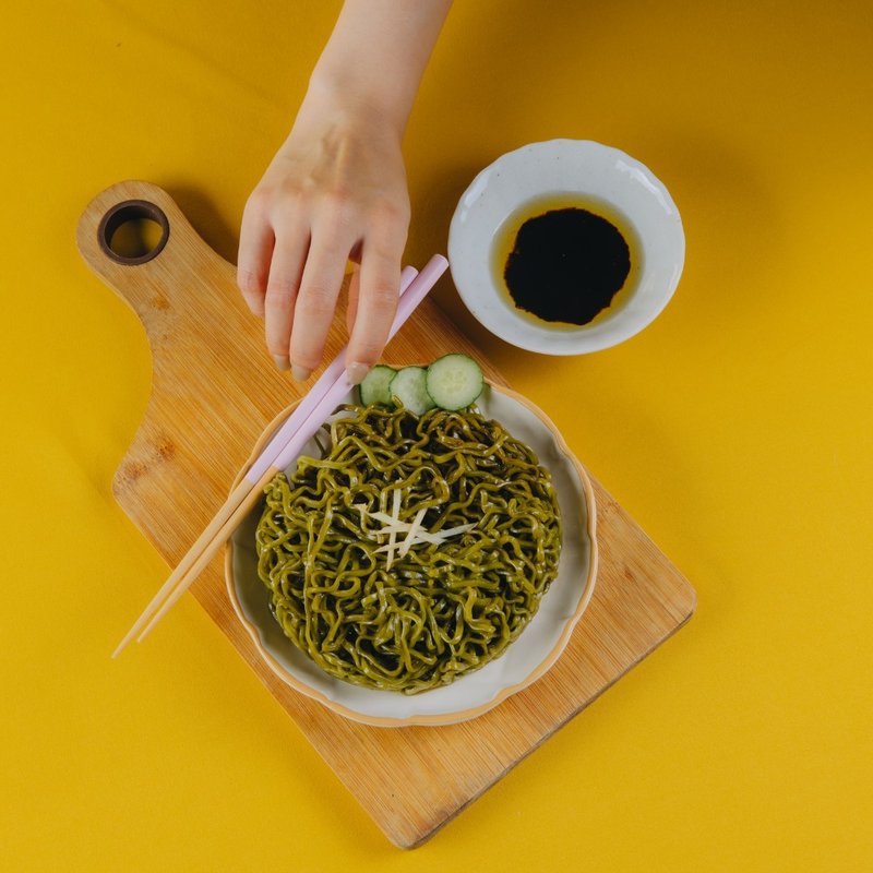 轻盈顺畅组|顺畅康普茶6入/礼盒+辣木椒香拌面3包/袋X2 - 面/面线/米粉 - 浓缩/萃取物 