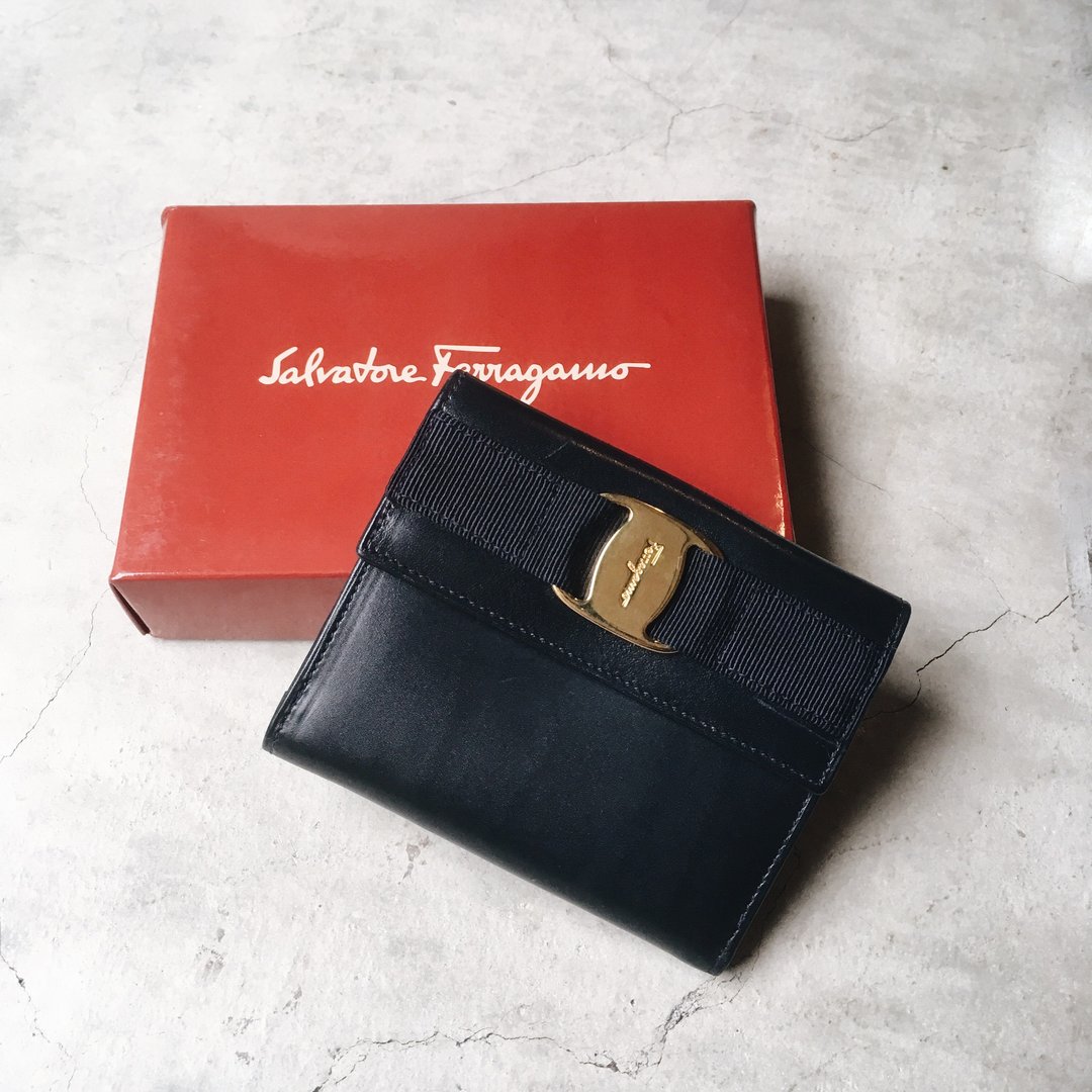 A ROOM MODEL - VINTAGE - Salvatore Ferragamo三折皮夹 / BD-0876 - 皮夹/钱包 - 真皮 黑色