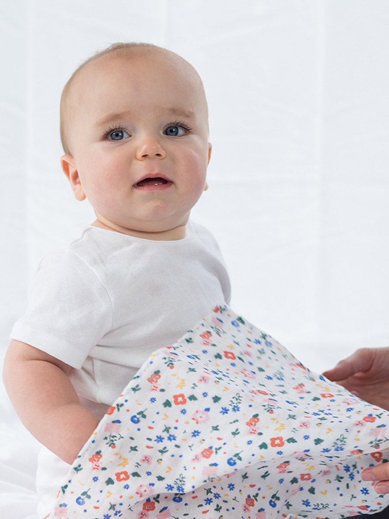 Organic B 有机比比 弥月礼婴儿有机棉纱方巾(两入)-缤纷花漫漫 - 围嘴/口水巾 - 棉．麻 