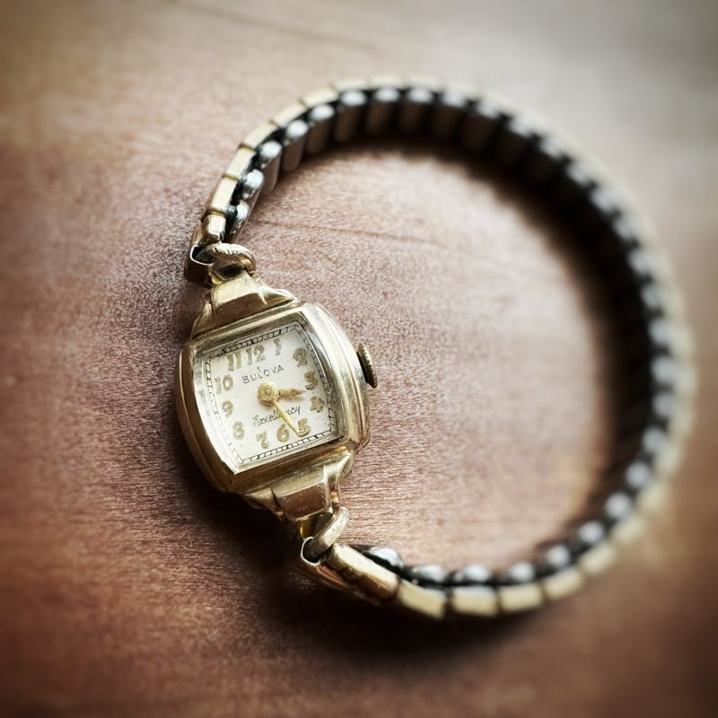1960s BULOVA 美国古董机械表 - 女表 - 其他金属 金色