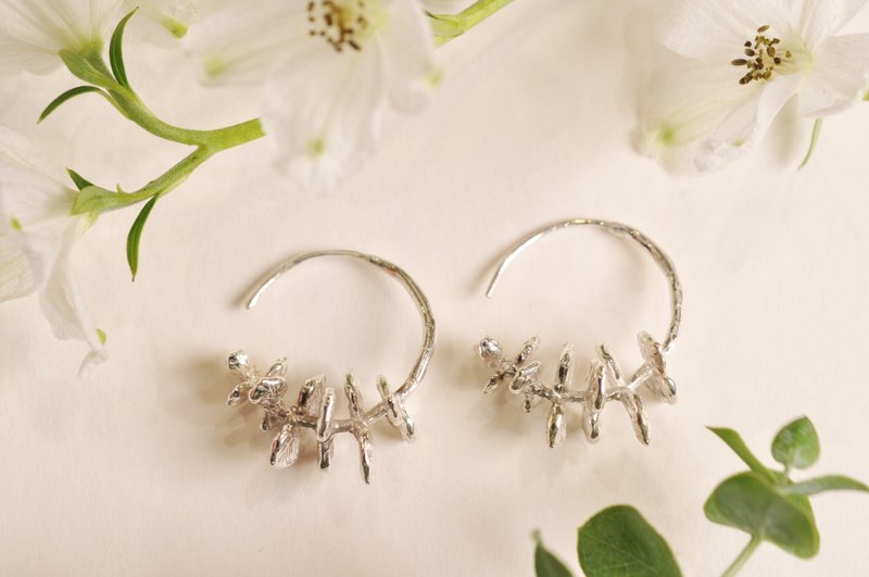 二毛银【花草系列─尤加利叶-大圈圈耳环】银.金 - 耳环/耳夹 - 纯银 银色