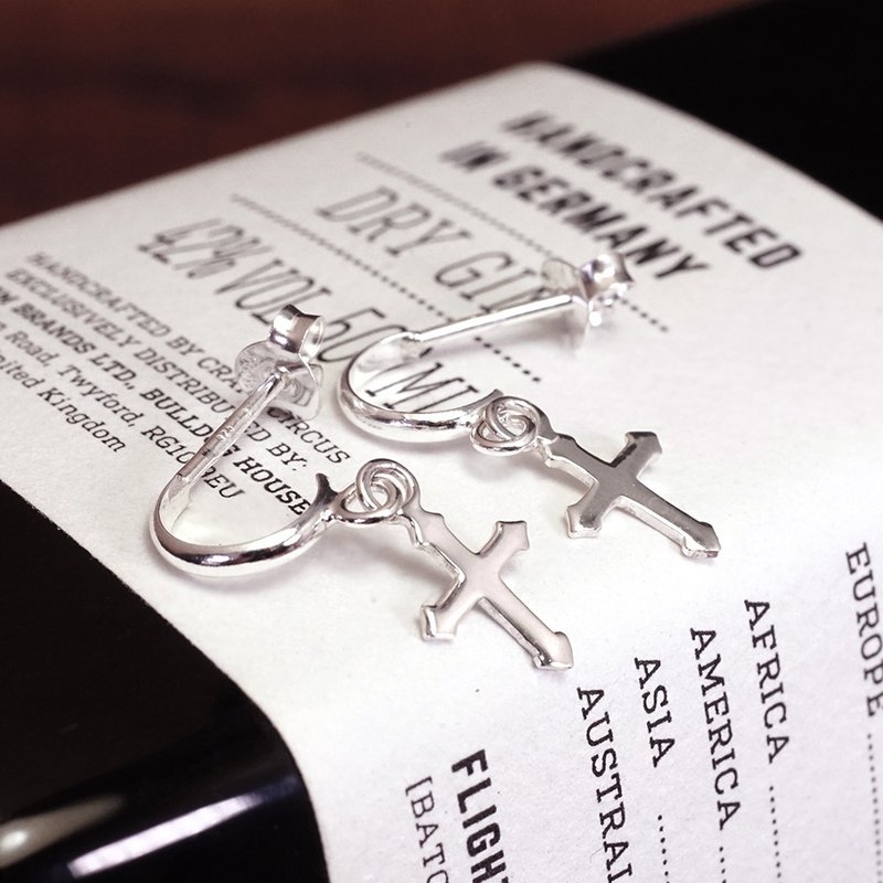 光之守护 十字架 针式耳环 925纯银耳环 女生 男生 中性耳环 - 耳环/耳夹 - 纯银 银色