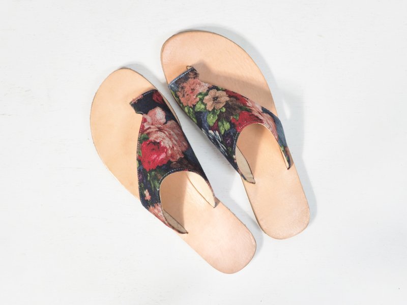 爱花凉鞋sandals-经典花布 - 拖鞋 - 其他材质 蓝色