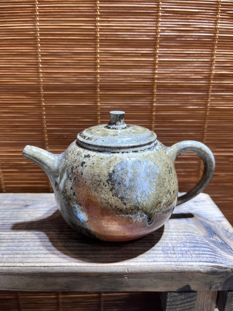柴烧重落灰茶壶 - 茶具/茶杯 - 陶 卡其色