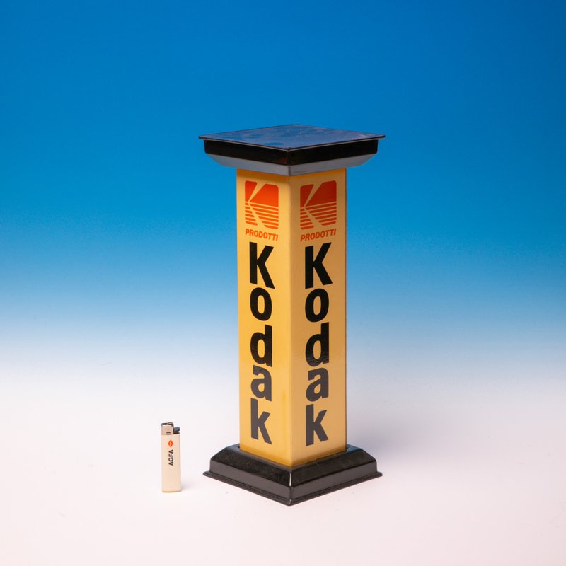 桑惠商号 1980-1989 意大利 Kodak柯达 Vintage 四面展示台 - 其他 - 塑料 黄色