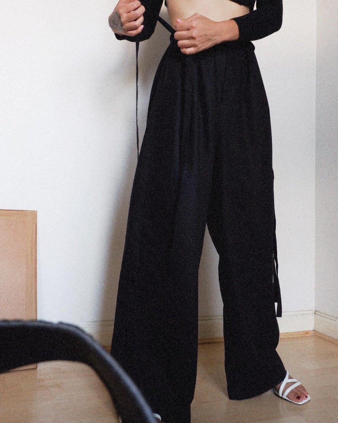 Linen pants with side straps - 男士长裤 - 亚麻 黑色