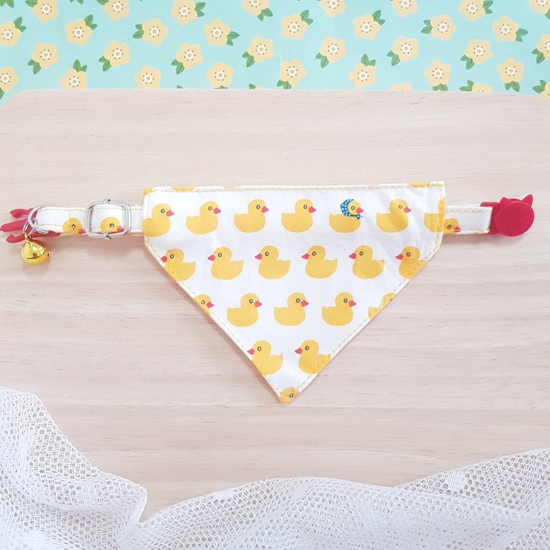 Happy little duck Bandana Cat Collar with Breakaway Safety Buckle for cat, dog - 项圈/牵绳 - 棉 黄色