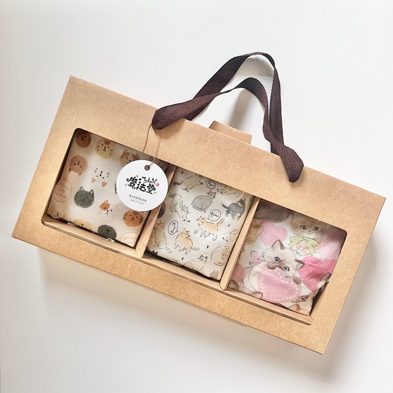 兜兜弥月礼盒 八层纱兜 围兜兜 口水巾 猫奴必买 可定制化选花色 - 满月礼盒 - 棉．麻 