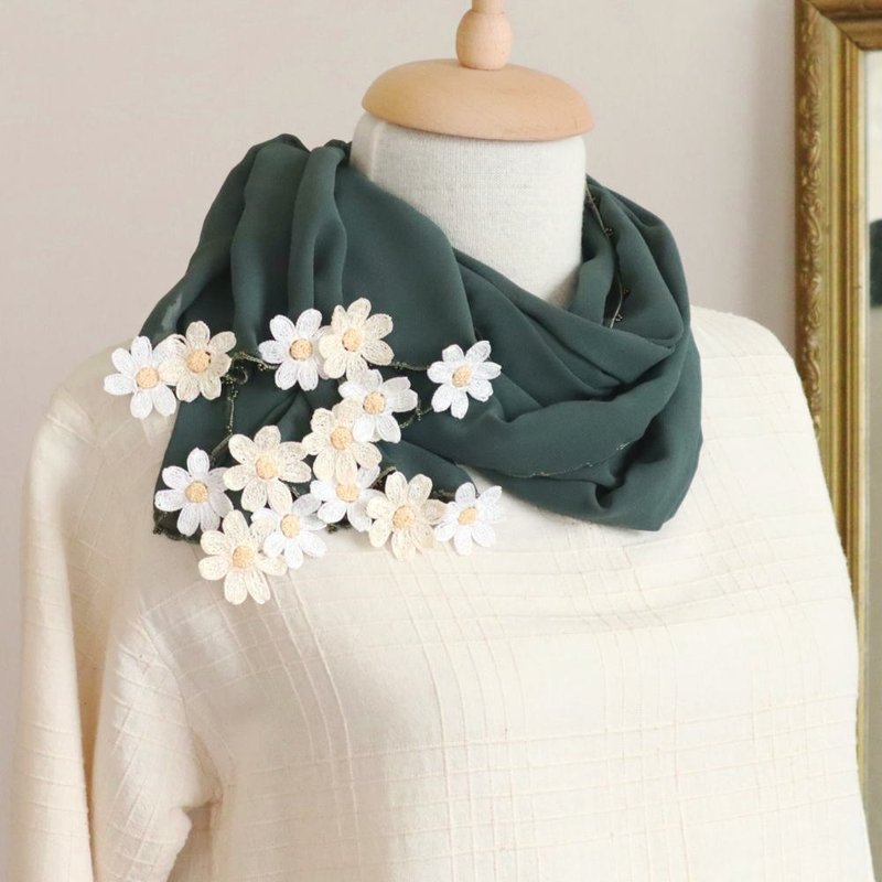 雏菊蕾丝雪纺围巾【雏菊】常春藤绿 - 丝巾 - 其他人造纤维 绿色