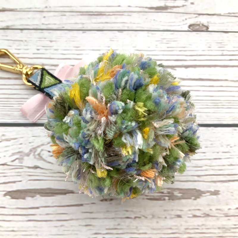 毛茸茸球球/毛球——吊饰/钥匙圈 - 吊饰 - 棉．麻 