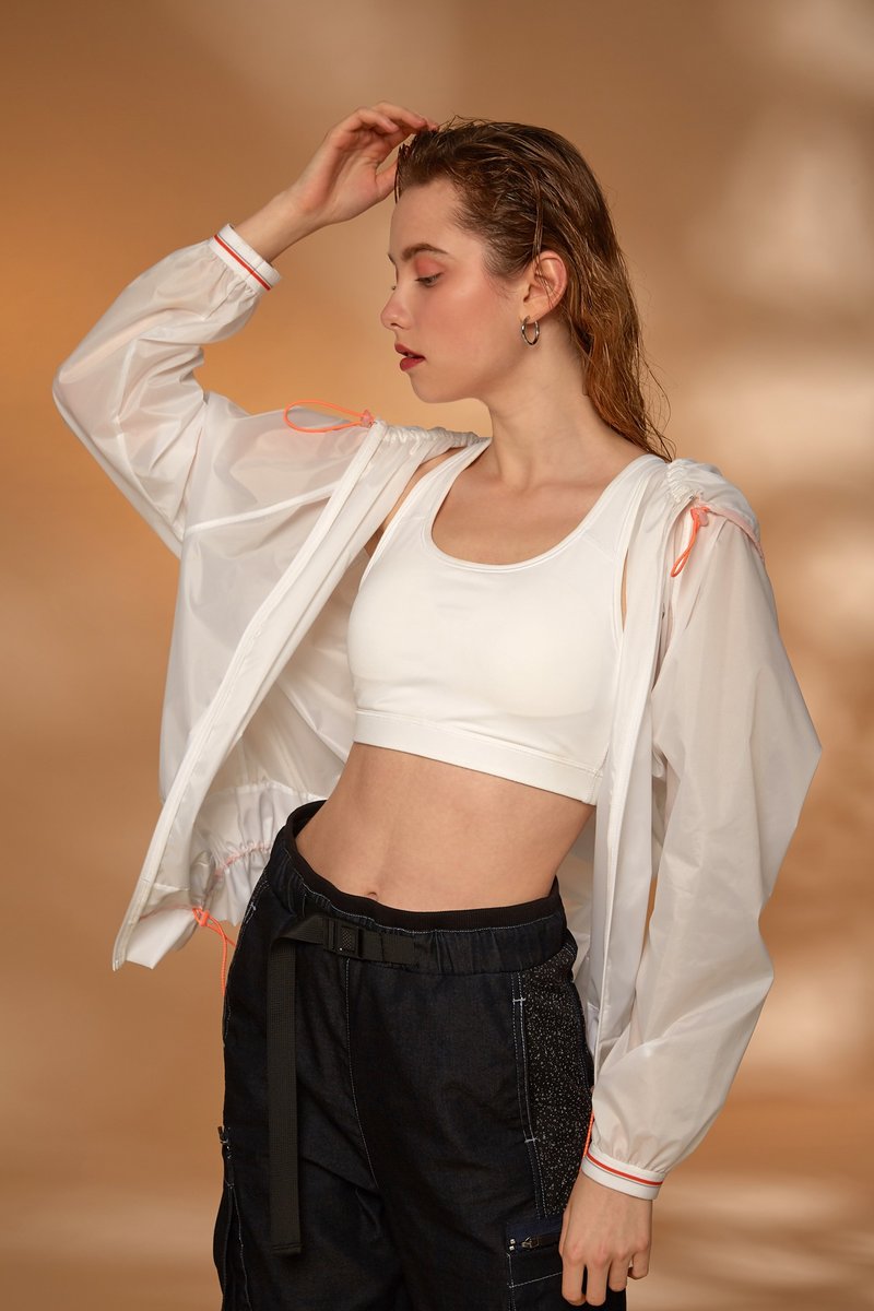 抽皱短版风衣_白 (20S1JK01) - 女装休闲/机能外套 - 聚酯纤维 